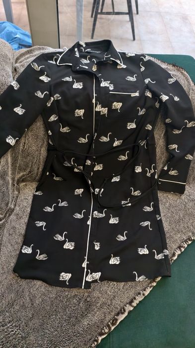 Szlafrok kimono Dorothy Perkins w łabędzie