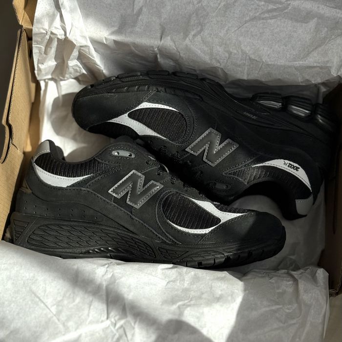 Кросівки New Balance 2002R