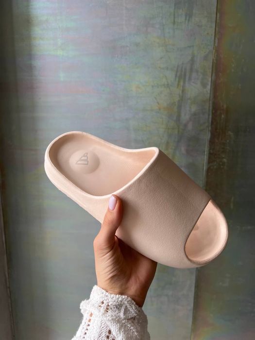 Klapki Yeezy Slide bone white 36-45