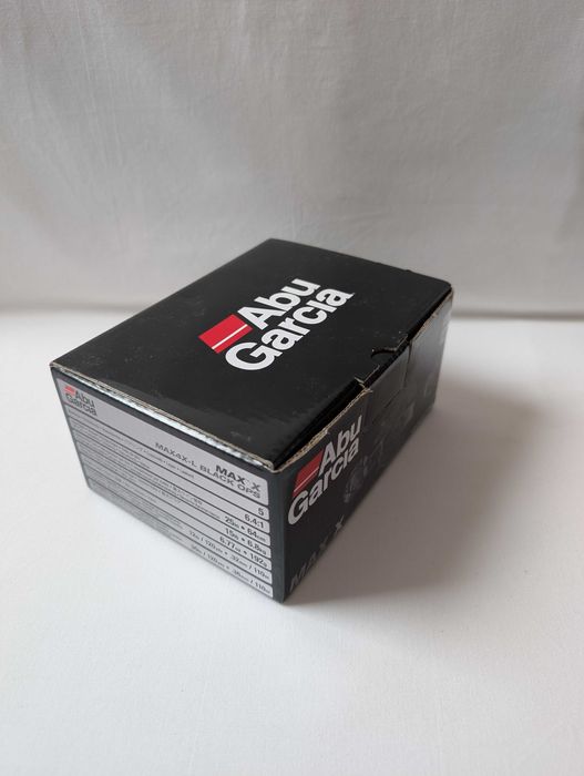 Carreto Abu Garcia Max4 X-L Black Ops (Mão Esquerda) - Não usado