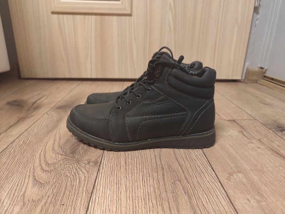 Buty zimowe chłopięce T.Taccardi, rozm. 27, dł. wkładki 23,5 cm