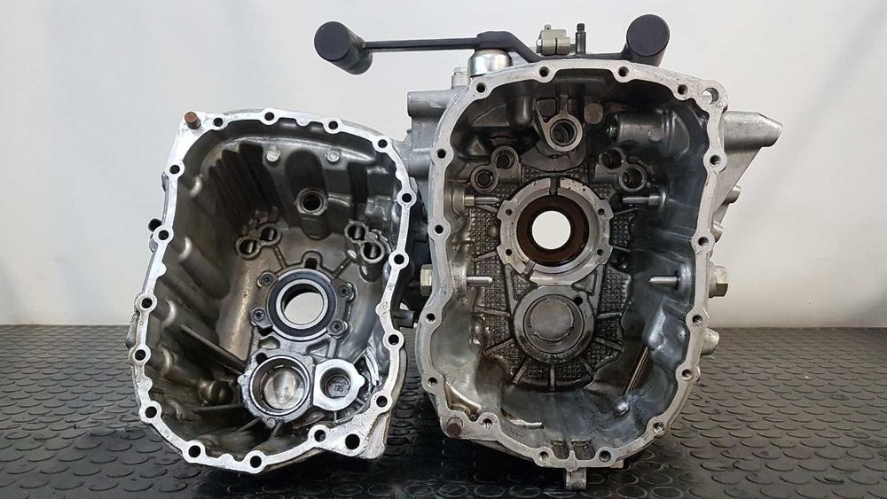CAIXA DE VELOCIDADES PARA PEÇAS NISSAN CABSTAR ->09.06 3.0 DIESEL