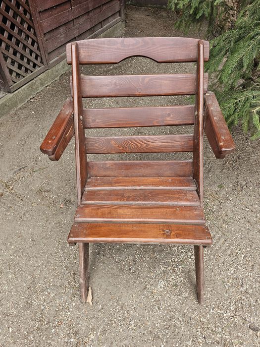 Meble ogrodowe drewniane