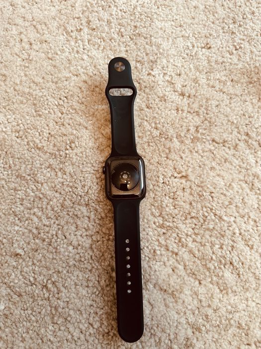 Apple Watch SE cellular 44mm