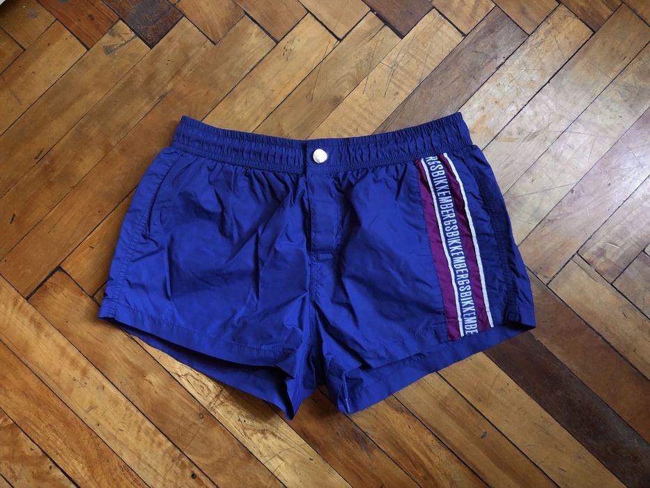 Крутейшие пляжные, спортивные мужские шорты Bikkembergs оригинал