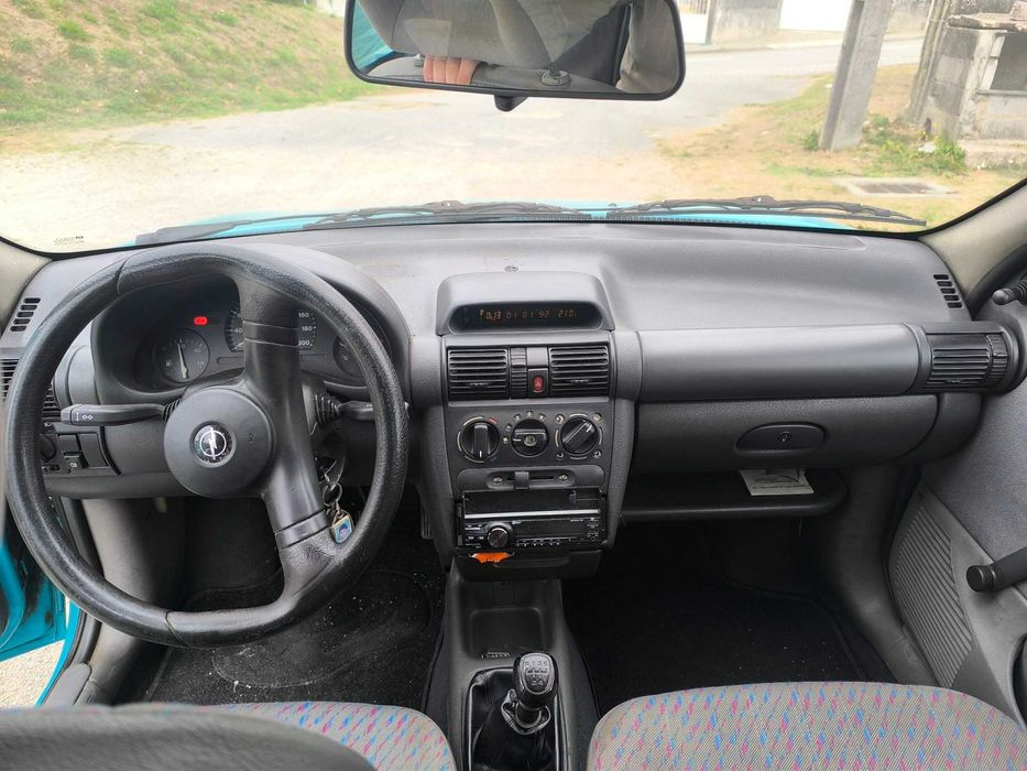 Opel Corsa B versão "City"
