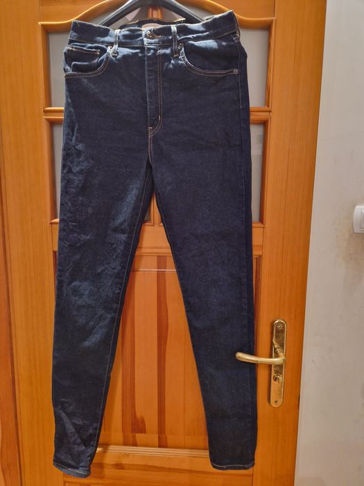 Levis Mile High Super Skinny 30/32