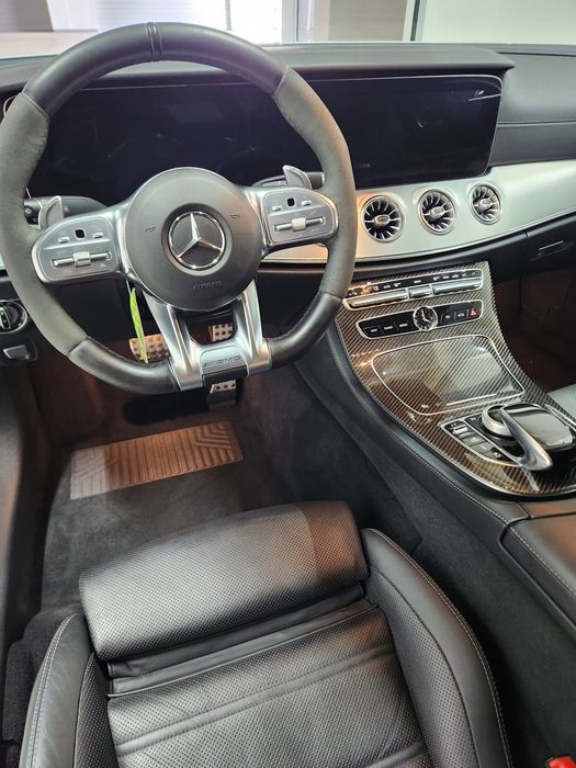 E53 AMG Coupé só 63000km motor 3.0 bi turbo 435cv ano 2020 todas as revisões na Mercedes como novo aceito retoma