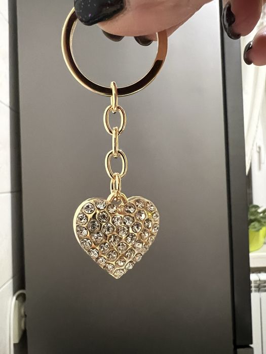 Брелок для ключей с камнями