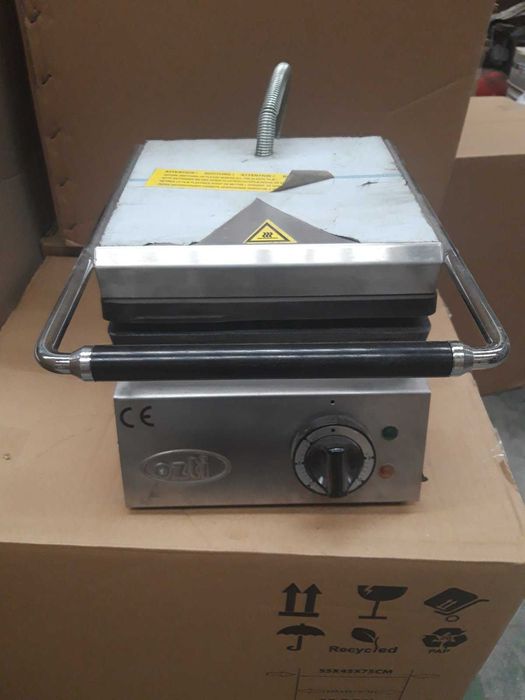 Вафельниця OZTI OWM-2 300*320*210мм нова гарантія