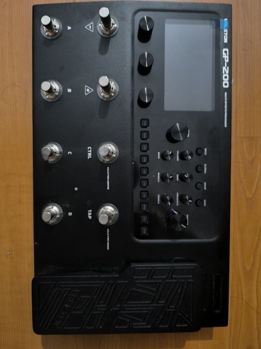 Pedaleira Valeton GP 200