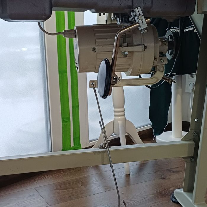 Швейна машинка Zoje ZJ-8700: 4 500 грн. - Швейные машины и