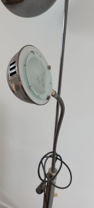 Candeeiro de pé em metal preto brilhante da Huang Sheng Industrial Co