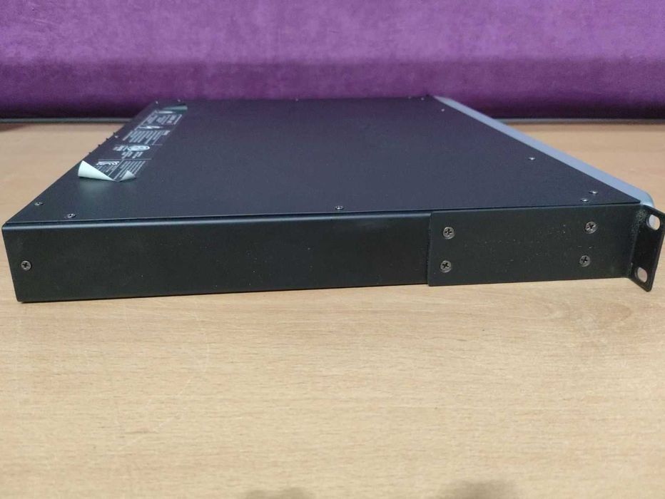 8-канальний матричний DSP-мікшер BOSCH PLM-8M8 (Система Plena Matrix)