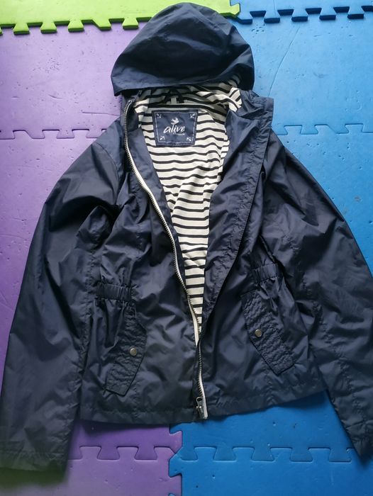 Kurtka wiatrówka szczupła jesienna 164 granatowa taliowana