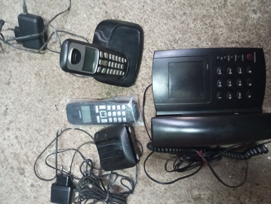 Lote 3 Telefones fixos