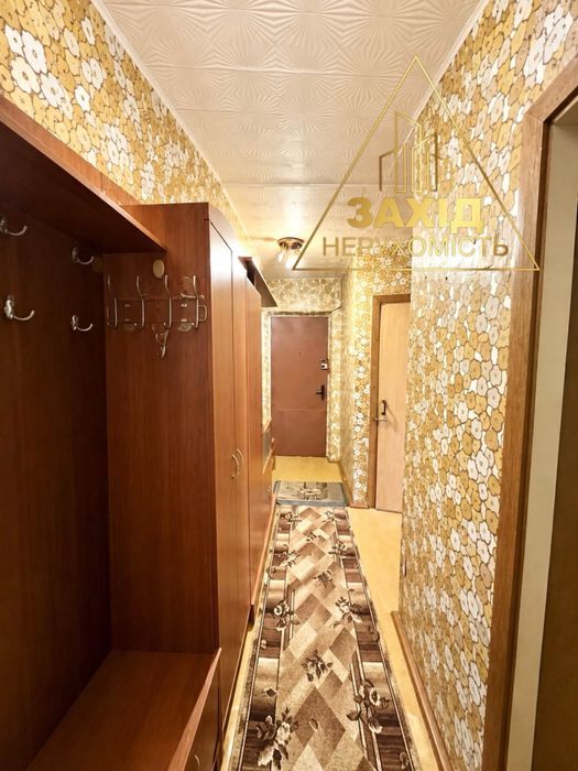 Трикімнатна студія 58 м², 2 поверх, неподалік ЦЕНТРУ