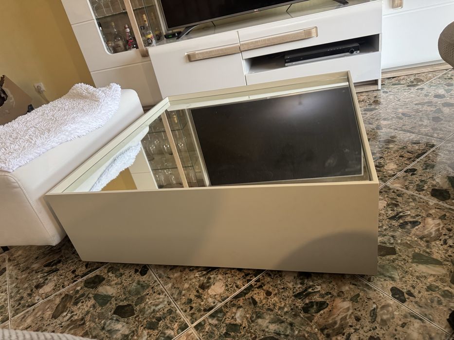 Mesa design minimalista espelho como nova