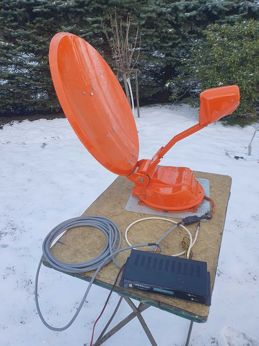 Satelitarna antena Caravanman 65 Premium Kamper Przyczepa