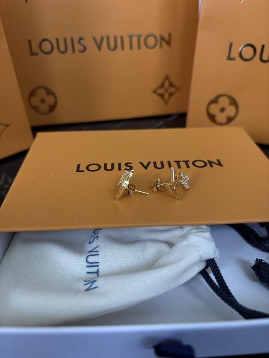 Nowe złote kolczyki Louis Vuitton LV stal nierdzewna pudełko torba