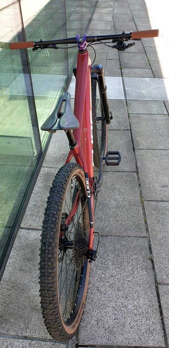 Ognista moc MTB Cube Reaction C:62, carbon, Rock Shox Revelation, Shimano SL, Sram Guide