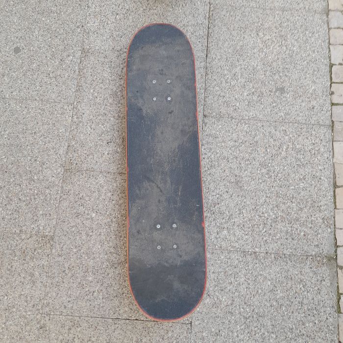 Skate de adulto em bom estado