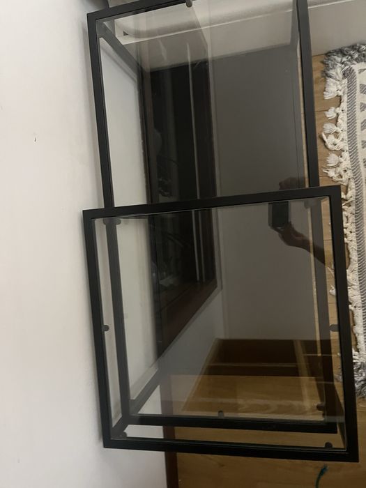 Mesas de apoio em metal preto