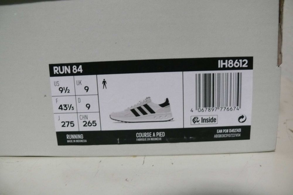 Tênis Adidas Run 84