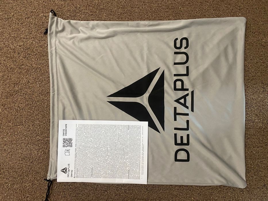 Захисний шолом Deltaplus