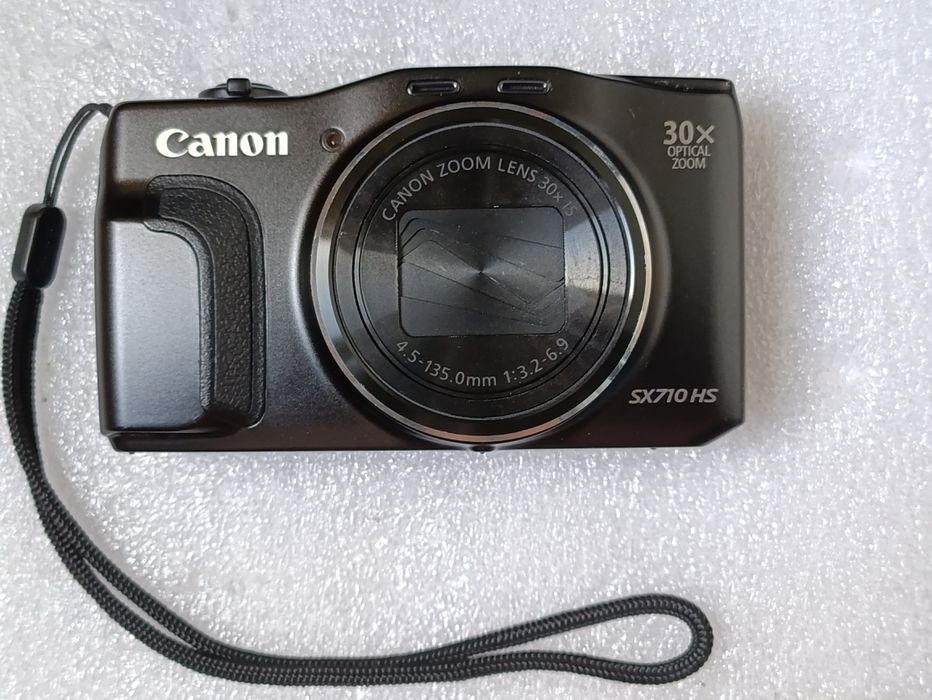 Canon PowerShot SX710 HS