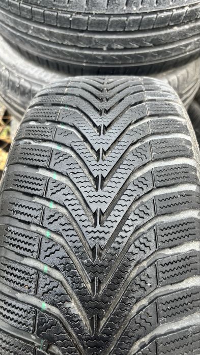 Koła zimowe 5x114.3 205/55/16