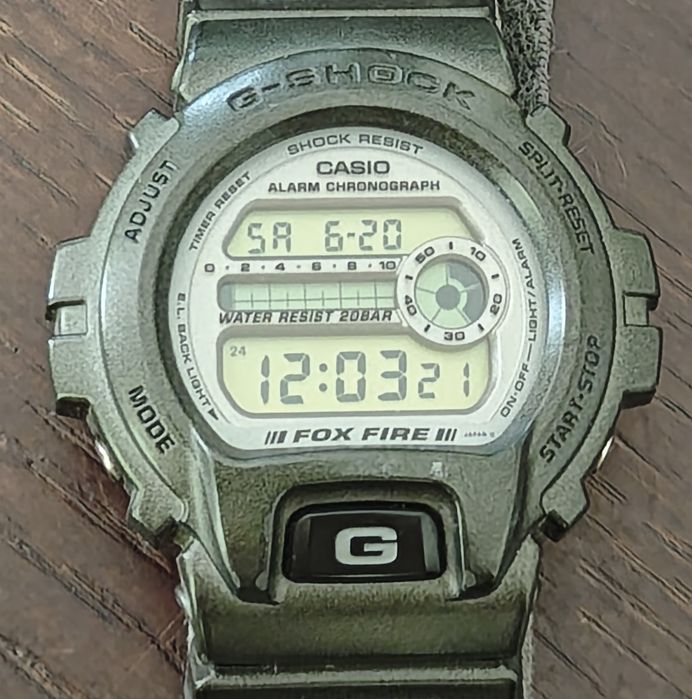 Casio G-Shock DW-6900x x-treme Foxfire