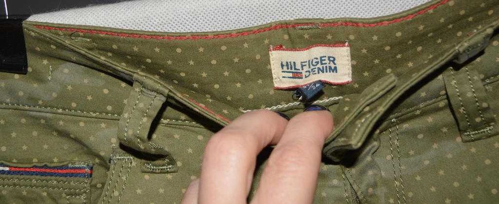 Spodnie moro Tommy Hilfiger 31/34