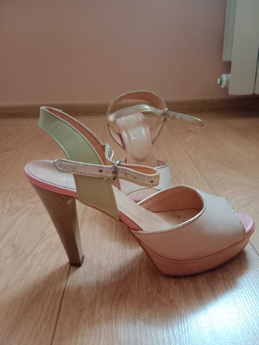 Sandały rozmiar 36