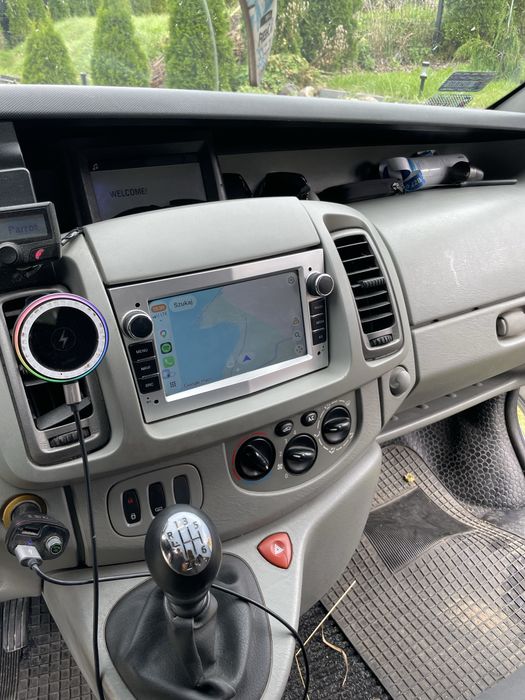 Opel vivaro 2.5 6 osobowy