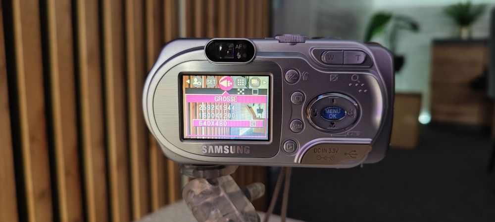 Aparat cyfrowy Samsung Digimax A5.