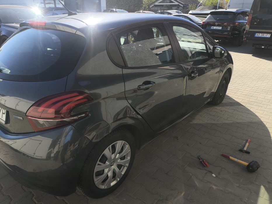 Peugeot 208 2016 97000 km