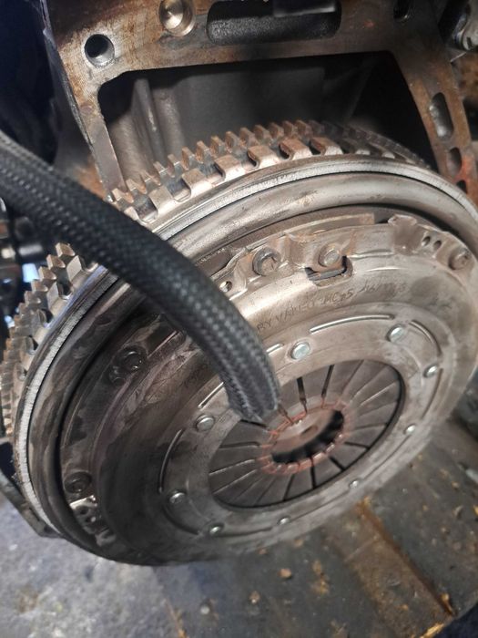 Bimassa  embreagem megane 2. k9k732 105cv