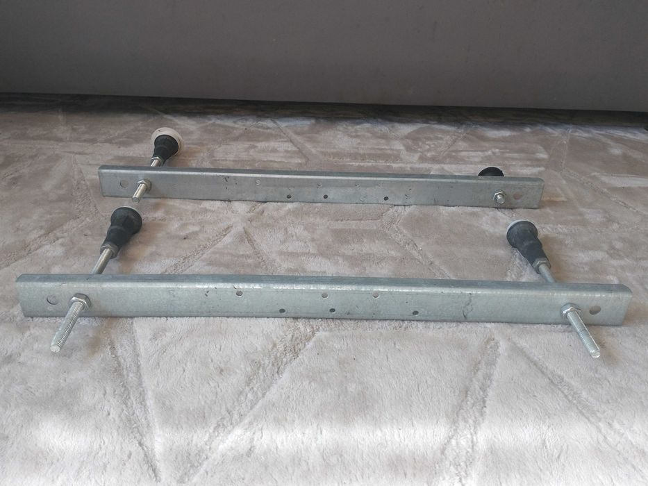 regulowane nogi do wanny