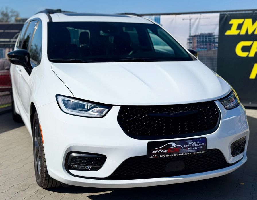 Chrysler Pacifica Limited S Niski Przebieg