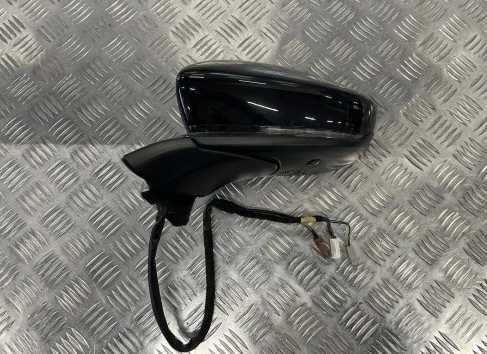 Дзеркало ліве і праве Mazda CX-30