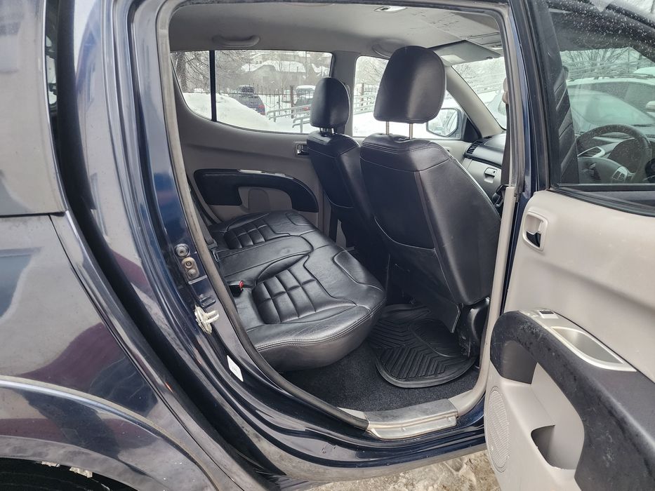 Mitsubishi L200 2010 рік в Україні!
