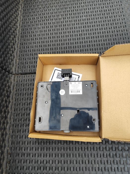 Dorgard system automatycznego zamykania drzwi.

Nie posiadam