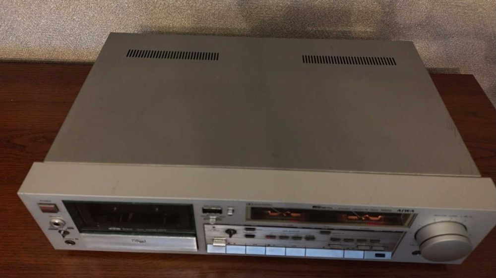 Кассетная дека Aiwa AD M 800. Эксклюзив
