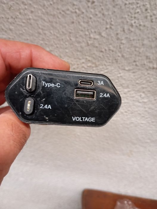Carregador multifunções