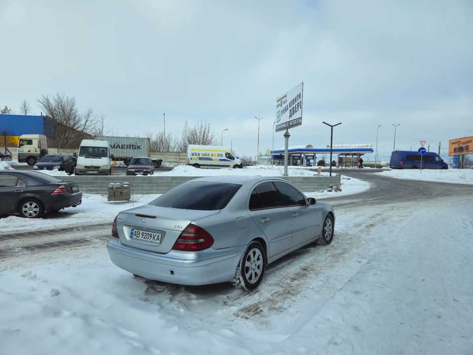 Продам Mercedes-Benz e211