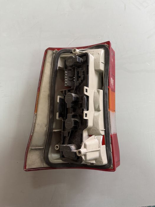 Фонарь задній правий opel astra f kombi