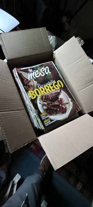 Dezenas de revistas de culinária