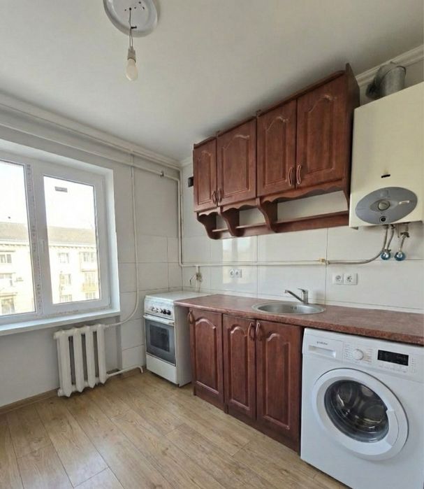 Продам 1 кімн. хрущовку з ремонтиком, ПРОСПЕКТ НЕЗАЛЕЖНОСТІ - ГОЛОВНА