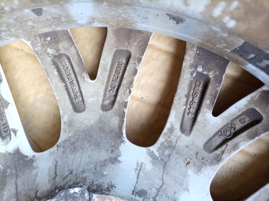 Fiat 500 felgi aluminiowe 6J15 et35  oryginał  4x98